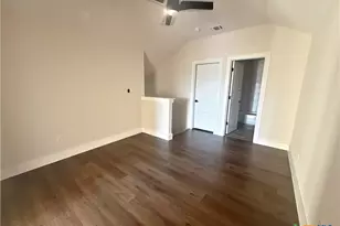 197 Lakeview Cir, La Vernia, TX 78121 - Photo 29