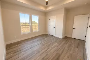 197 Lakeview Cir, La Vernia, TX 78121 - Photo 19