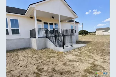 197 Lakeview Circle, La Vernia, TX 78121 - Photo 33