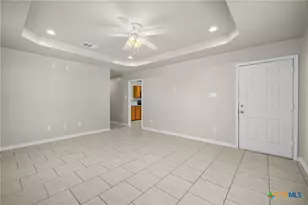 1107 E Avenue M, Belton, TX 76513 - Photo 5
