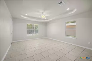 1107 E Avenue M, Belton, TX 76513 - Photo 7