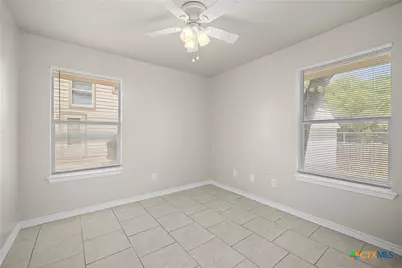 1107 E Avenue M, Belton, TX 76513 - Photo 17