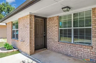 1107 E Avenue M, Belton, TX 76513 - Photo 3