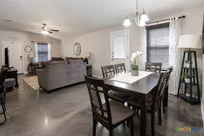 300 Lowes Boulevard #A, Killeen, TX 76542 - Photo 7