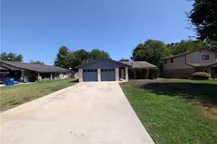 163 Woods End, New Braunfels, TX 78130 - Photo 3