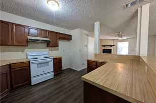 163 Woods End, New Braunfels, TX 78130 - Photo 13