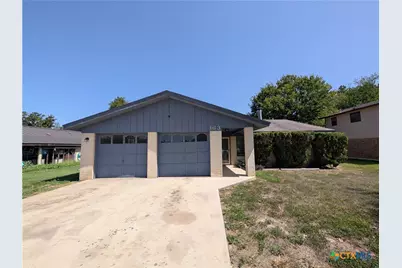 163 Woods End, New Braunfels, TX 78130 - Photo 1