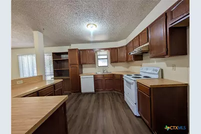 163 Woods End, New Braunfels, TX 78130 - Photo 7