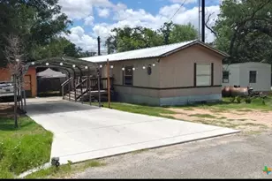703 Fir Ln, Cottonwood Shores, TX 78657 - Photo 1