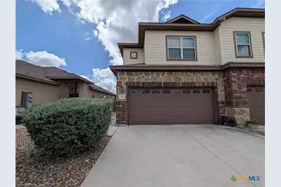 310 Creekside Curve, New Braunfels, TX 78130 - Photo 1