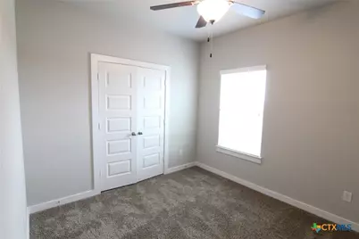 310 Creekside Curve, New Braunfels, TX 78130 - Photo 7