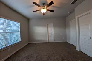 310 Creekside Curve, New Braunfels, TX 78130 - Photo 15