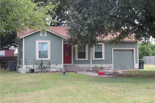 301 & 301A Colorado, Edna, TX 77957 - Photo 1