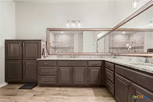 5501 Caldelana Dr, Belton, TX 76513 - Photo 17