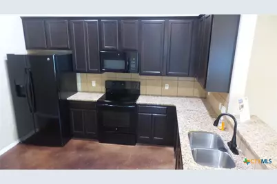 706 Saengerhalle Road, New Braunfels, TX 78130 - Photo 5