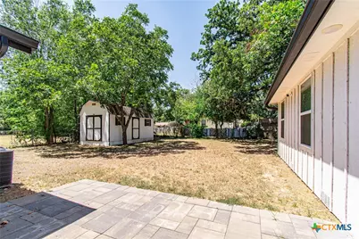 1704 N Hoover Avenue, Cameron, TX 76520 - Photo 21