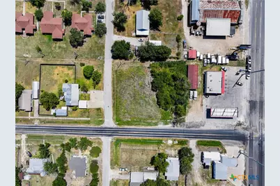 311 E Clark Street, Bartlett, TX 76511 - Photo 11
