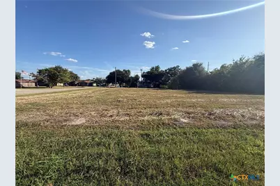 311 E Clark Street, Bartlett, TX 76511 - Photo 3