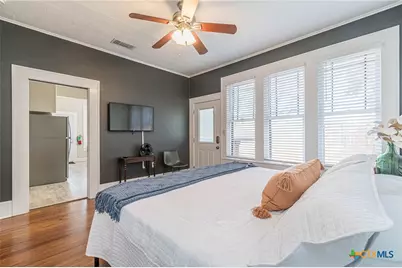 147 S Academy Avenue, New Braunfels, TX 78130 - Photo 19