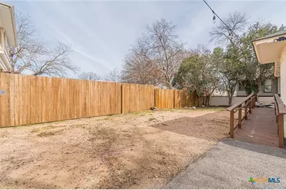 147 S Academy Avenue, New Braunfels, TX 78130 - Photo 27