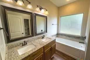 120 Sandpiper Dr, Victoria, TX 77905 - Photo 13