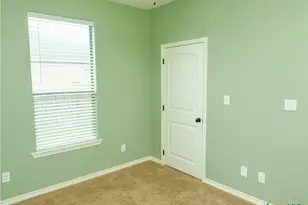 120 Sandpiper Dr, Victoria, TX 77905 - Photo 17