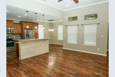 120 Sandpiper Drive, Victoria, TX 77905 - Photo 7