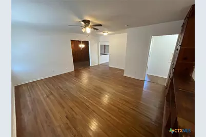 1004 Lawndale Avenue, Victoria, TX 77901 - Photo 3
