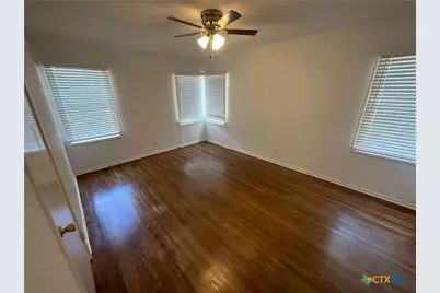 1004 Lawndale Avenue, Victoria, TX 77901 - Photo 15