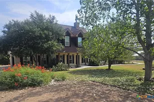 204 Falling Hls, New Braunfels, TX 78132 - Photo 1