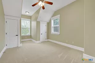 204 Falling Hls, New Braunfels, TX 78132 - Photo 33