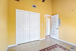 1203 Hazelton St, San Marcos, TX 78666 - Photo 15