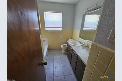 1901 Dennis Street, Copperas Cove, TX 76522 - Photo 9