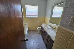 1901 Dennis St, Copperas Cove, TX 76522 - Photo 9