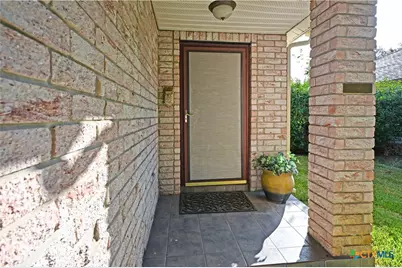 762 Pinehurst Drive, New Braunfels, TX 78130 - Photo 9