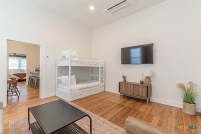 123 S Academy Avenue, New Braunfels, TX 78130 - Photo 25