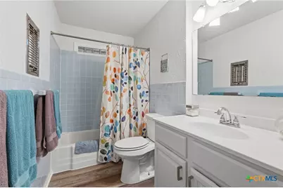 228 S Ponton Street, Gonzales, TX 78629 - Photo 13