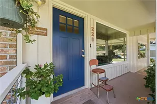 228 S Ponton St, Gonzales, TX 78629 - Photo 29