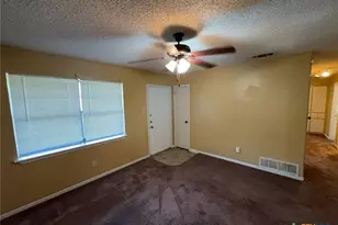 820 Michelle Dr, Copperas Cove, TX 76522 - Photo 3