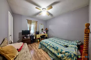 504 Shannon Ave, Seguin, TX 78155 - Photo 7