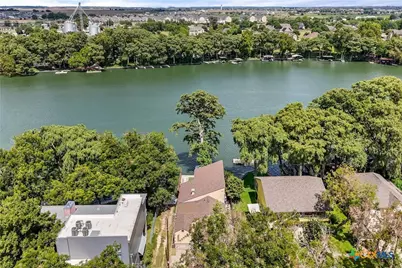 247 Satterfield Road, New Braunfels, TX 78130 - Photo 5