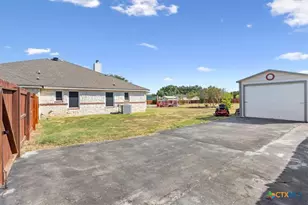709 Co Rd 3371, Kempner, TX 76539 - Photo 9