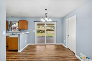 318 E Ridge Blvd, Temple, TX 76502 - Photo 9