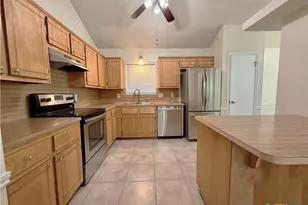 505 Robertstown Rd, Copperas Cove, TX 76522 - Photo 3