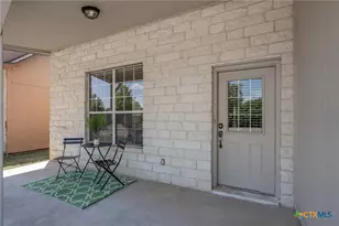 200 Sandstone Dr, Jarrell, TX 76537 - Photo 3