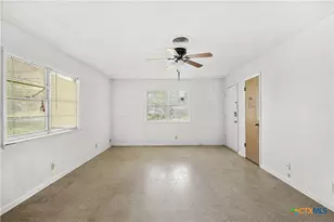 2214 S 43rd St, Temple, TX 76504 - Photo 7