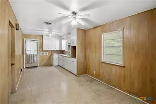 2214 S 43rd St, Temple, TX 76504 - Photo 15