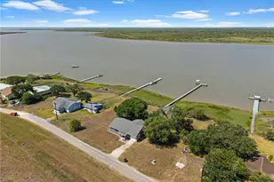 532 Co Rd 311, Port Lavaca, TX 77979 - Photo 29