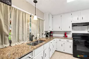205 Pecos Dr, Victoria, TX 77904 - Photo 7