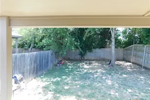 240 Rosalie Dr, New Braunfels, TX 78130 - Photo 13